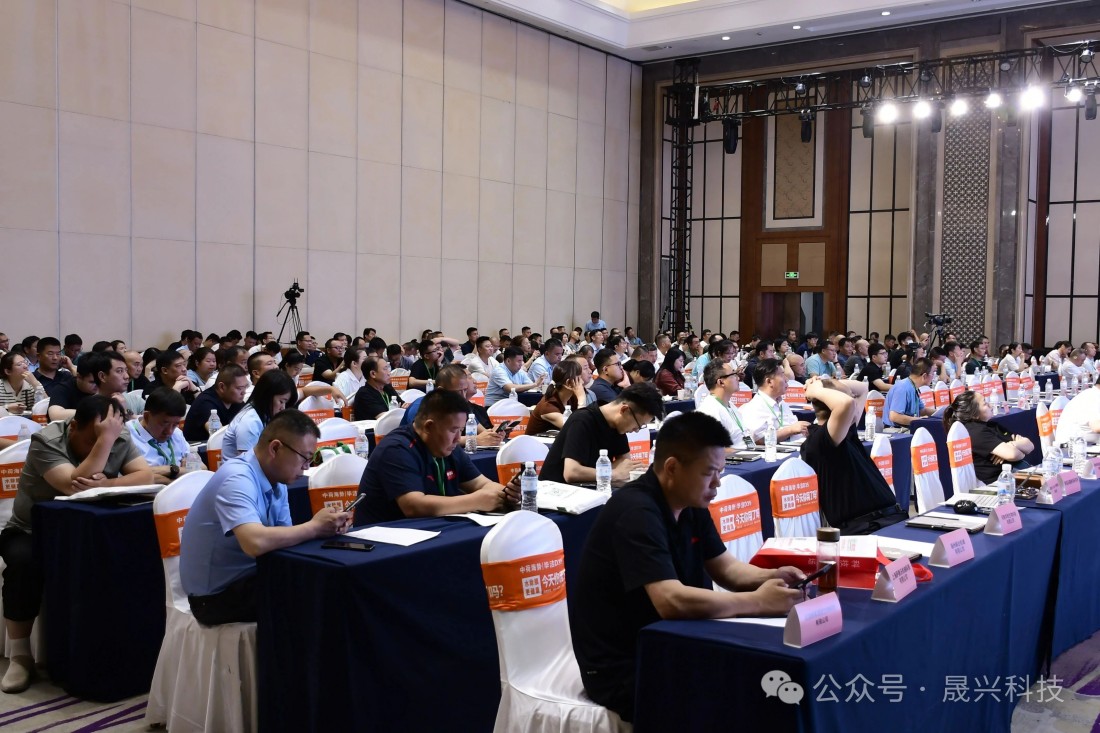 ����װ��