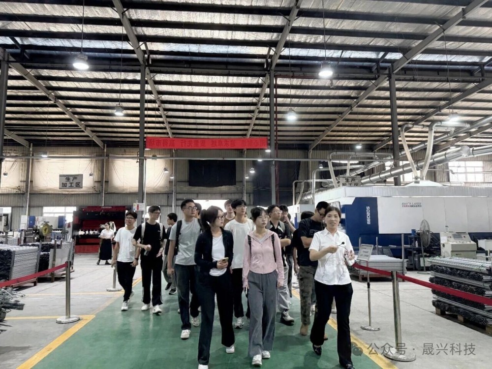 ����װ��